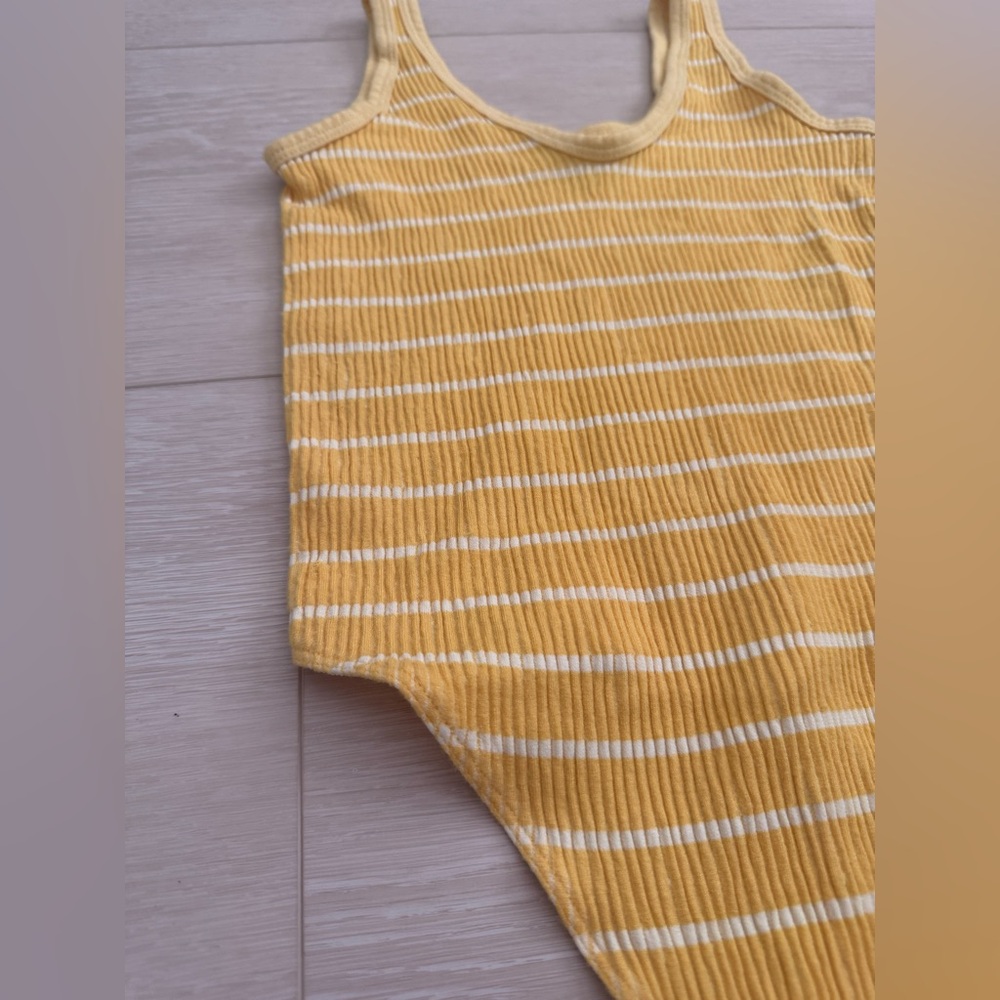 Urban Outfitters Yellow and White Striped Bodysuit - Picture 4 of 11